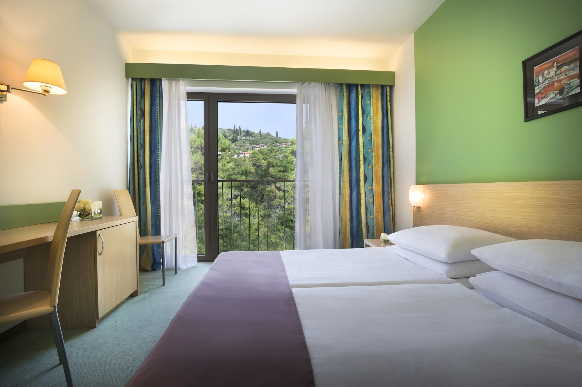 Remisens Hotel Lucija Portoroz Ngoại thất bức ảnh