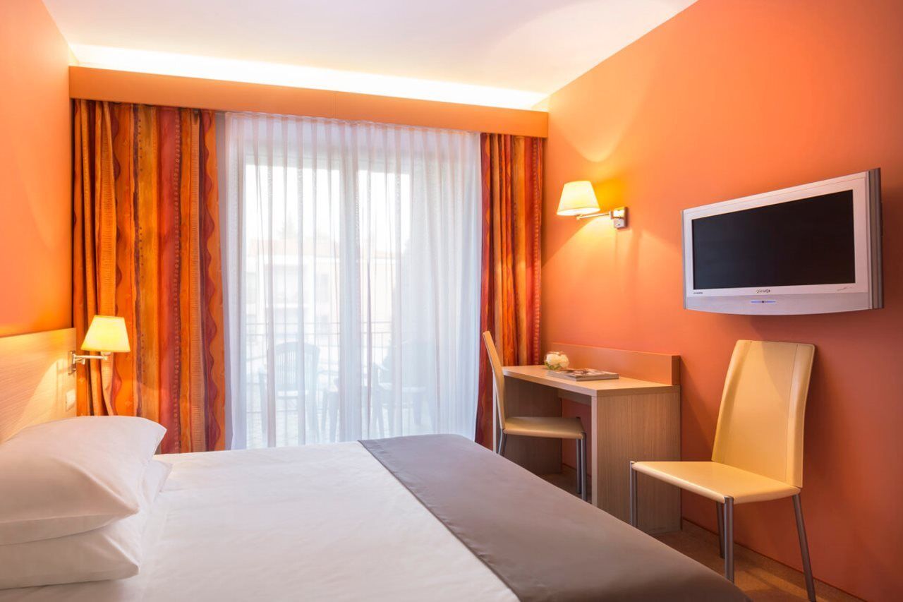 Remisens Hotel Lucija Portoroz Ngoại thất bức ảnh